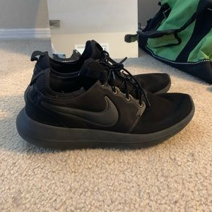 Men’s Nike Sneakers All Black
